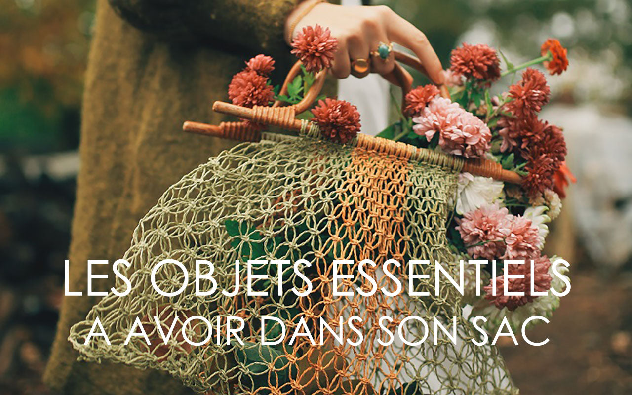 les essentiels à avoir dans son sac à main 