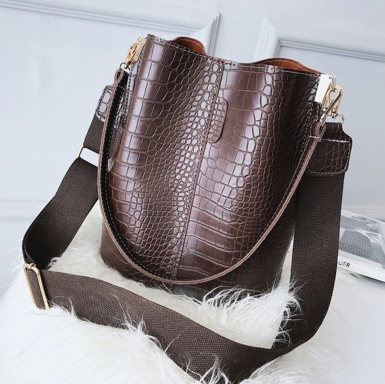 Sac Seau croco marron Sac Seau - Main Image
