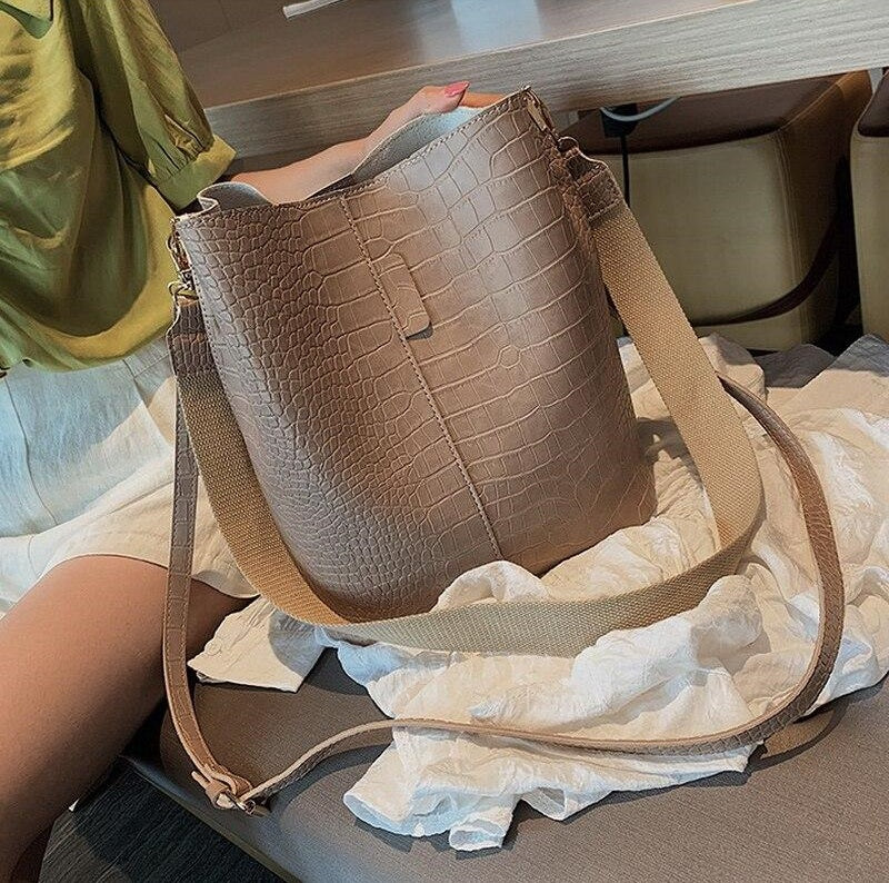 Sac Seau croco beige
