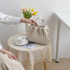 Sac plissé en beige