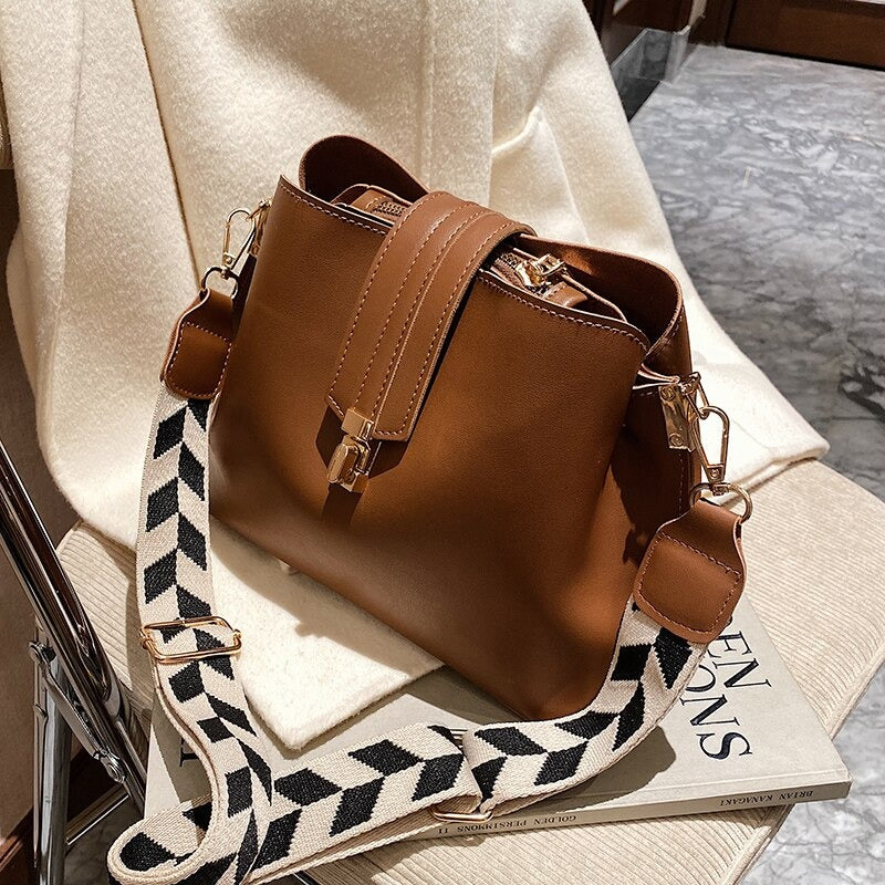 sac seau sangle Camel